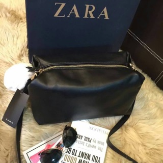 💋💋 Zara Strap Detail Cluth Bag กระเป๋าสะพายหนังแกะ🍭