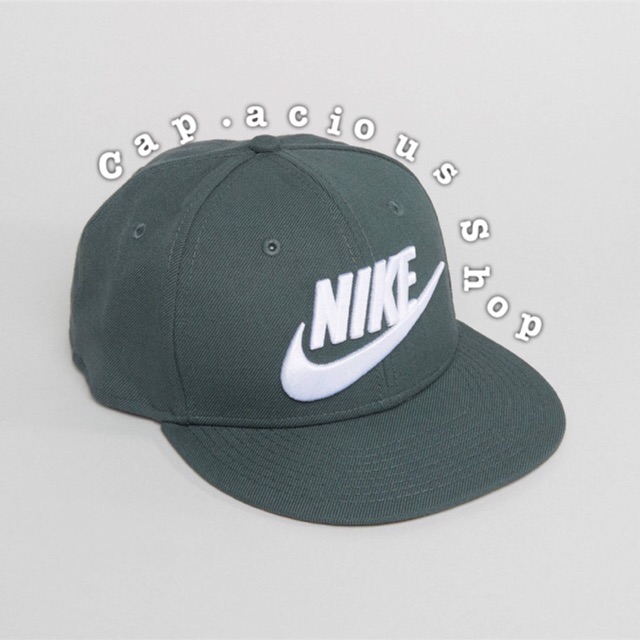 nike futura snapback cap