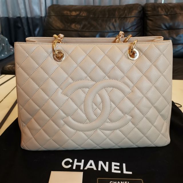 Chanel.​Gst.