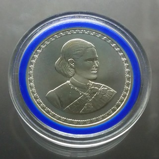 เหรียญ เหรียญที่ระลึก 600 บาท เนื้อเงิน วาระฉลองพระชนมายุ 50 พรรษา สมเด็จพระเทพ รัตนสุดาฯ  ไม่ผ่านใช้ #พระเทพ