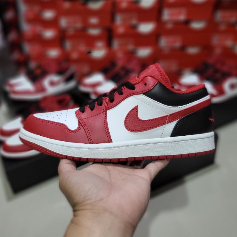 air jordan 1 low chicago bulls