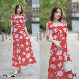 Maxi Dress เดรสยาว สายผูกไหล่ ดีเทลแต่ย่นช่วงหน้าอก