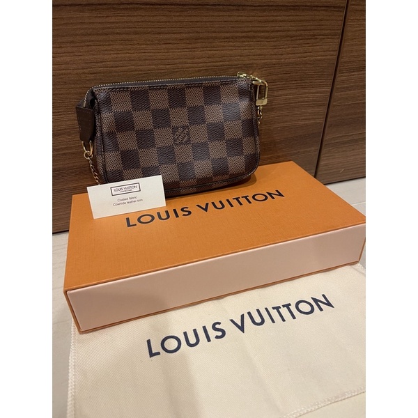 lv mini pochette dc20