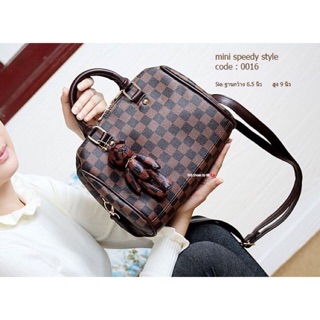 กระเป๋าสะพายหนังลาย Damier พร้อมส่ง!