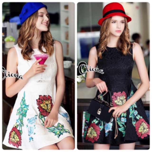 Cliona made' Golden Heart Embroidered Roses Dress Deluxe Edition - Mini Dress