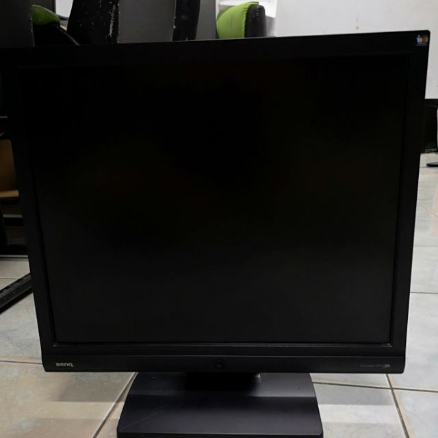 จอคอมพิวเตอร์ ยี่ห้อ​ Benq ขนาด 17" สแคว สภาพดีแน่นอน