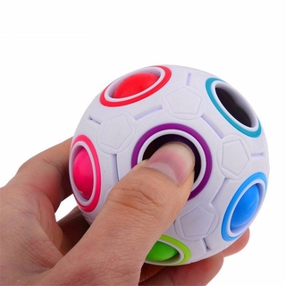 ของเล่นอัจฉริยะ Ball ปริศนาเด็ก Magic Rainbow Ball ใหม่การบีบอัดที่แปลกใหม่ Football