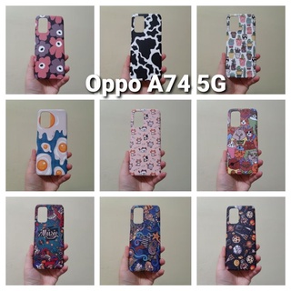 เคสแข็ง Oppo A74 5G เคสไม่คลุมรอบนะคะ เปิดบน เปิดล่าง (ตอนกดสั่งซื้อ จะมีให้เลือกลายก่อนชำระเงินค่ะ)