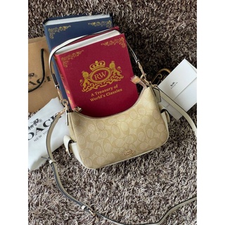 📮@1,790.-🔥🔥GRAND SALE 7 % +📍(ส่งฟรี EMS)🔥🔥💯Coach Pennie Shoulder Bag 25