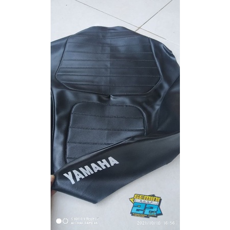 เบาะ Yamaha RX100 หนังเบาะ Yamaha RX100 ผ้าพันเบาะ Yamaha RX100