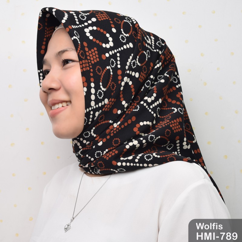 HMI-789 ฮิญาบลายสี่เหลี่ยม by hijab maha icis