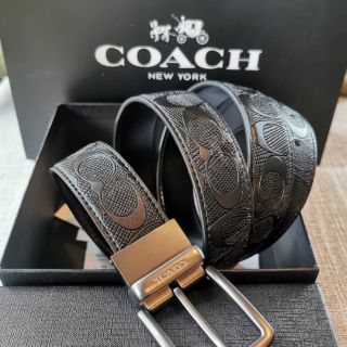 Coach เข็มขัดผู้ชาย  ลายปั้ม  กลับสายใช้ได้ 2 สายด้าน