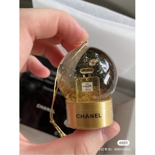 แท้💯 Chanel snow ball สีทอง กลิตเตอร์วิ้งๆ พร้อมกล่องและถุงกระดาษ