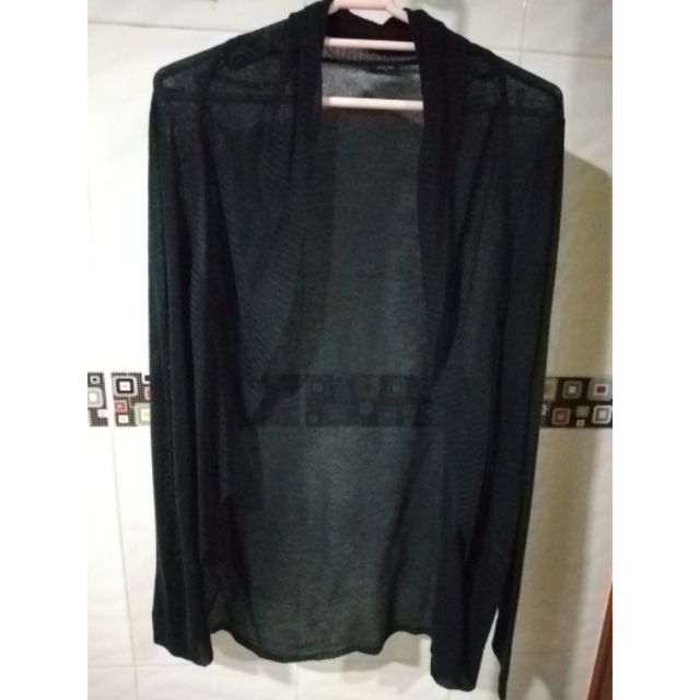 Zein เสื้อคาร์ดิแกนสีดำ