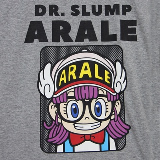 เสื้อยืดสีขาวPower 7 shop ดร.สลัมป์ กับหนูน้อยอาราเล่ เสื้อยืด Dr. Slump Arale การ์ตูนลิขสิทธิ์แท้ รุ่น 0120-601