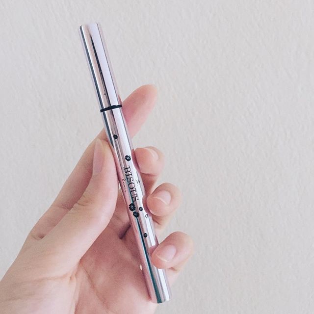 Bisous Bisous 72 Hrs Pen Eyeliner (New Packaging Pink Metalic)