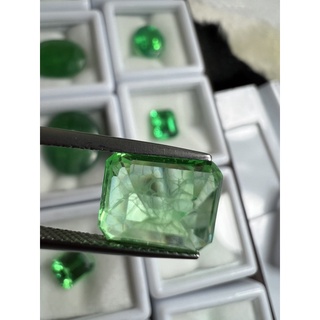 Columbian Green 7.20 carats size 9x11mm