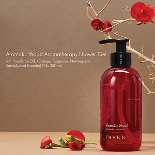 THANN Aromatic Wood Aromatherapy Shower Gel 320ml. ทำความสะอาดผิว พร้อมคืนความชุ่มชื้นและมีชีวิตชีวา