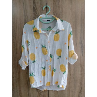 🍍🍍เสื้อเชิ้ตลายสับปะรด เนื้อผ้าใส่สบาย สดใสมาก🍍🍍