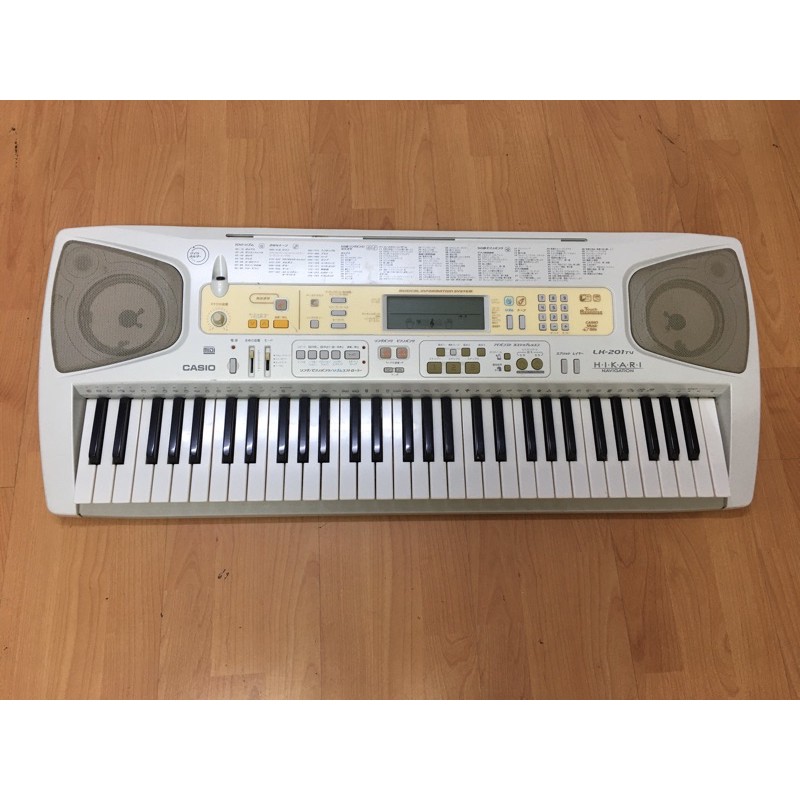 คีย์บอร์ด Casio รุ่น LK-201tu มือสอง