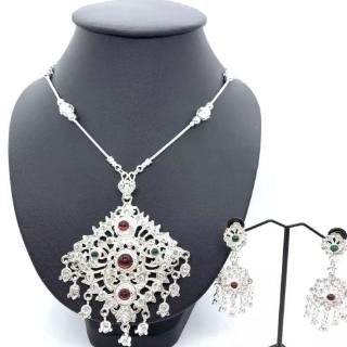 ชุดไทยโซ่เพื่อนเจ้าสาวแต่งงานวินเทจสร้อยคอและต่างหูThai style necklace set