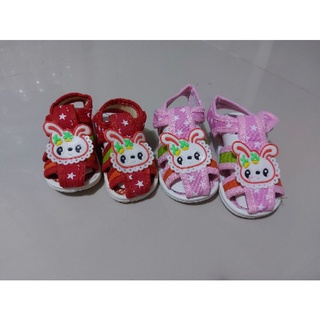 พร้อมส่งรองเท้าเด็กหัดเดินมีเสียงปิ๊ปๆ