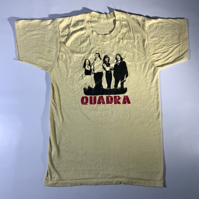 QUADRA เสื้อวงปีลึกก