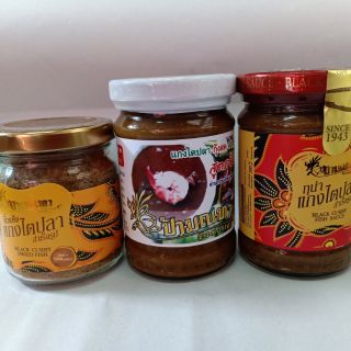 แกงไตปลา ป้ามณฑา (กุ้งสด ทูน่า คั่วกลิ้ง)