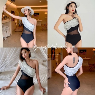 พร้อมส่ง • ชุดว่ายน้ำวันพีชปาดไหล่แต่งระบายผ้าพีช แต่งซีทรูช่วงตัว ปังสุด