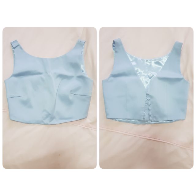 ของใหม่ Chayada แบรนด์ห้องตัดเสื้อ Hiend  เสื้อ cropสีฟ้า