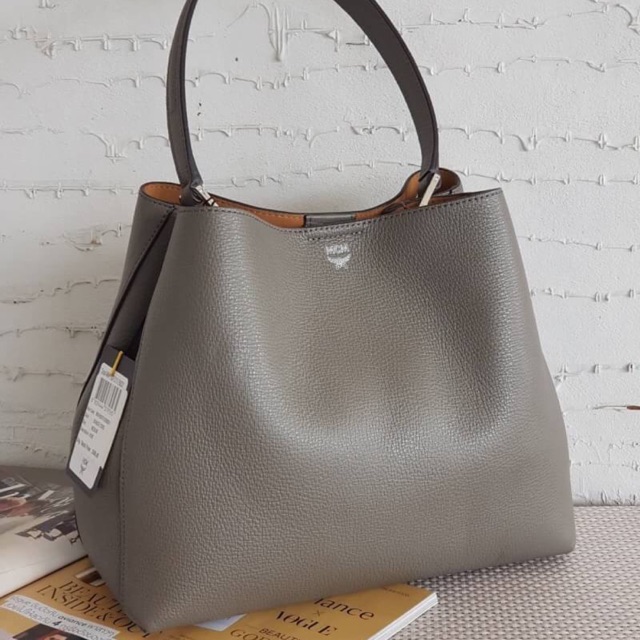 MCM Milla Hobo Medium Leather