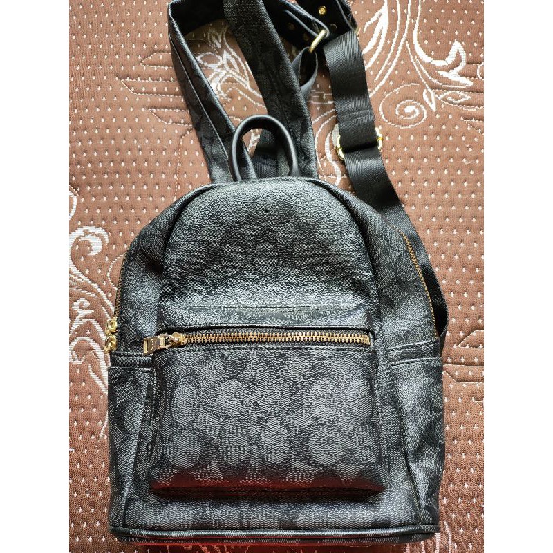 กระเป๋าเป้  coach ของแม่ค้าเอง
