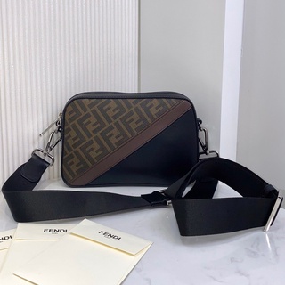 พรี FENDI กระเป๋ากล้อง กระเป๋าสะพาย กระเป๋าสะพายข้าง หนังแท้แบรนด์เนน size：22*5*15cm