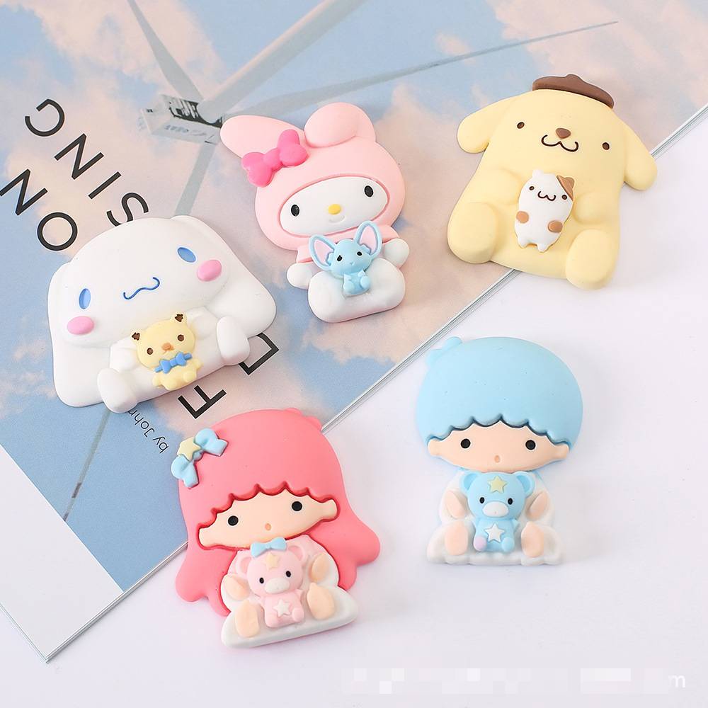 การ์ตูนขนาดใหญ่ 5x5.5cm.อุปกรณ์DIYสำหรับตกแต่งของใช้ทั่วไป เคสมือถือ กระบอกน้ำ