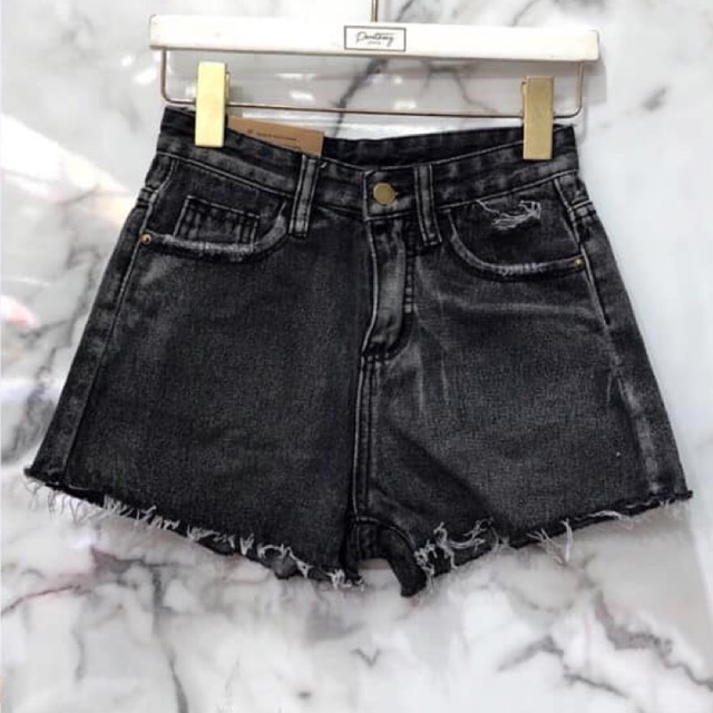 กางเกงสีดำฟอก ป้ายpomthong มือ2ใส่2-3ครั้ง ไซส์s