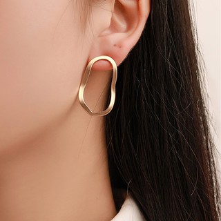 minimal earring ต่างหูมินิมอลสีทองดูแพง