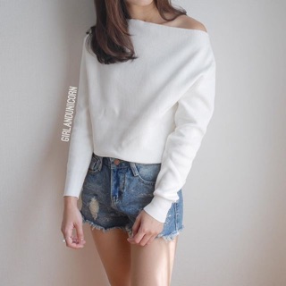 ♞ Simple Sweater