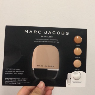 MARC JACOBS BEAUTY Shameless Foundation sample