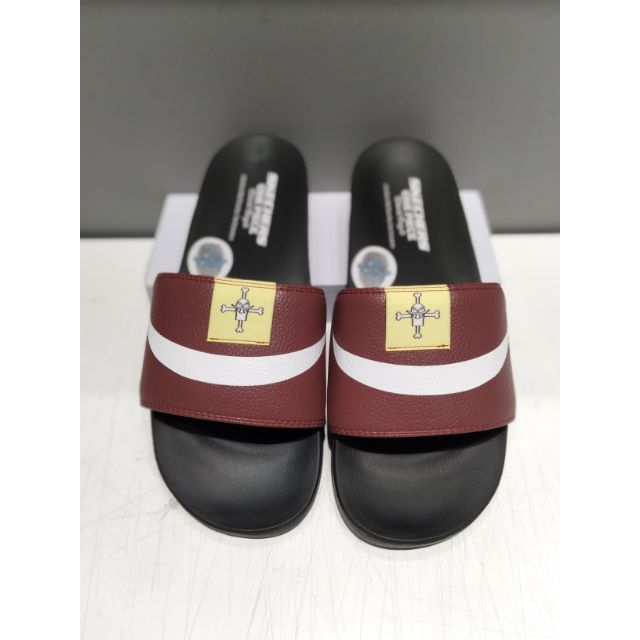 SKECHERS × ONE PIECE SANDALS