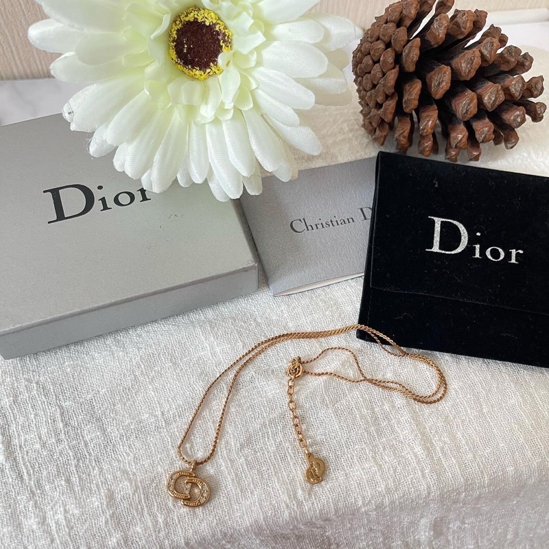 สร้อยคอ Dior CD vintage crystal necklace GHW กล่อง ถุงผ้า การ์ด