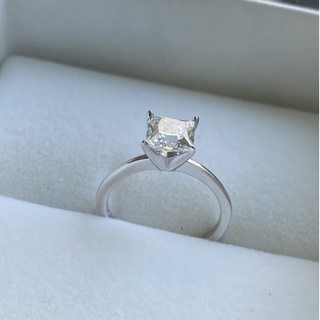 SS88JEWELRY แหวน Princess Cut เม็ดชูขนาด 1.25 ct. ตัวเรือนเงินแท้ ชุบทองคำขาว