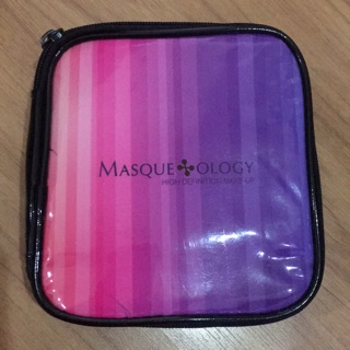 กระเป๋าเครื่องสำอางค์ Masque ology มือ2