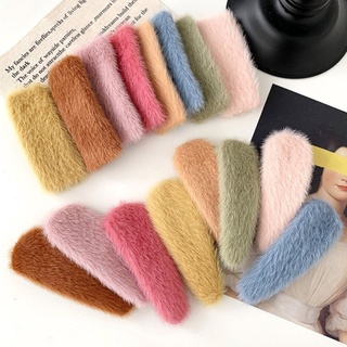 กิ๊บติดผมปิ่นปักผมประดับขน Faux ทรงสี่เหลี่ยมสีพื้น 1 ชิ้น