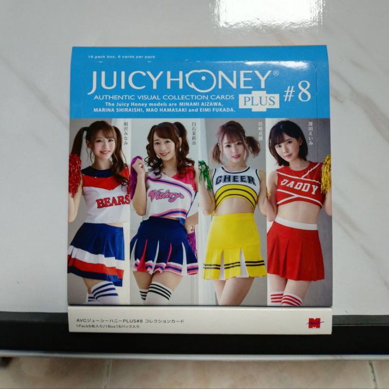 Juicy​ Honey​ plus​8​ Cardset​ 72​ photos(complete)