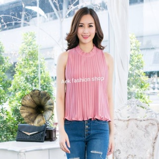 เสื้อแขนกุดคอเต่าผ้าพลีท