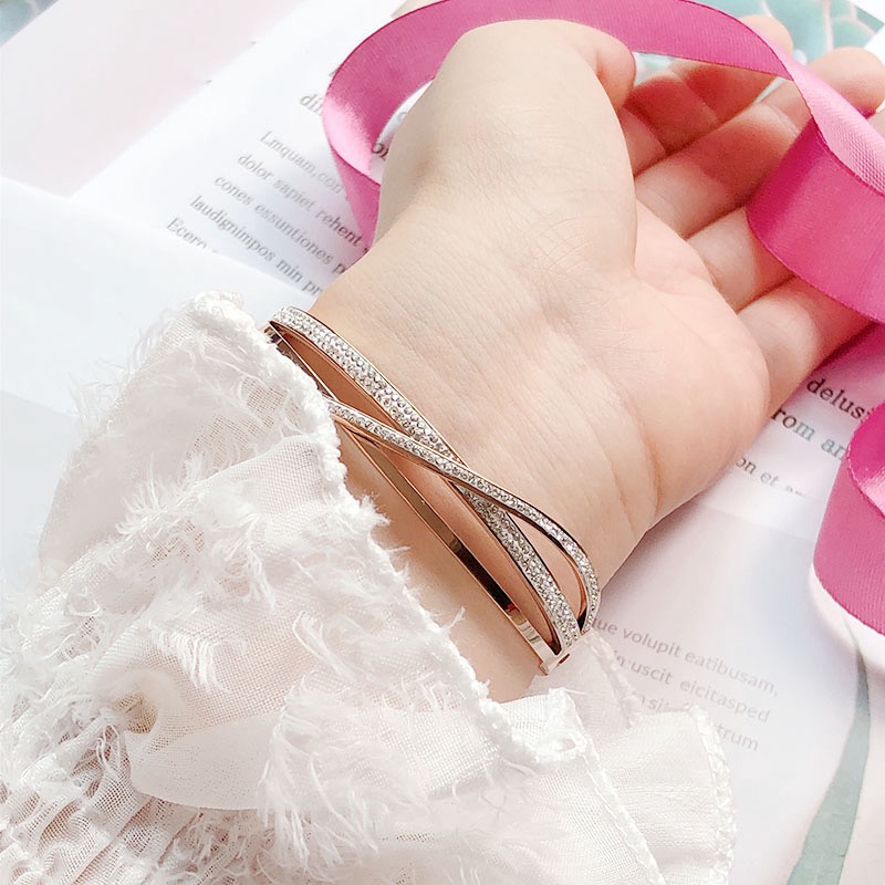 Niche Design สร้อยข้อมือไทเทเนียม ชุบเหล็ก 18K สีโรสโกลด์ ทอง เงิน ประดับเพชร เพทาย ไม่ซีดจาง ไม่ทําให้เกิดอาการแพ้ เข้ากับทุกการแต่งกาย สไตล์เกาหลี ของขวัญแนะนํา