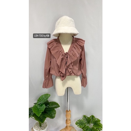 LOH-TOO เสื้อแขนยาว คอระบาย มีเชือกผูกปรับหน้าอกได้ พร้อมส่ง
