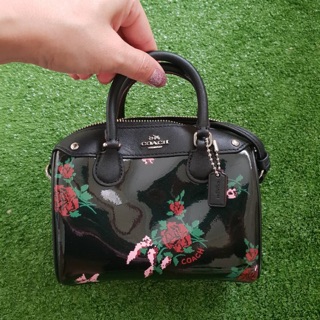 New Coach หมอนดอกจิ๋ว พร้อมส่ง