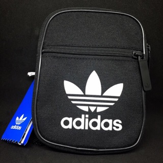 &gt;&gt;ของแท้💯&lt;&lt; Adidas Originals Trefoil Flight Bag