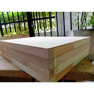 กรอบรูปกรอบลอยพร้อมกระดานอัด+ตะขอแขวน(รับสั่งทำตามขนาด)
